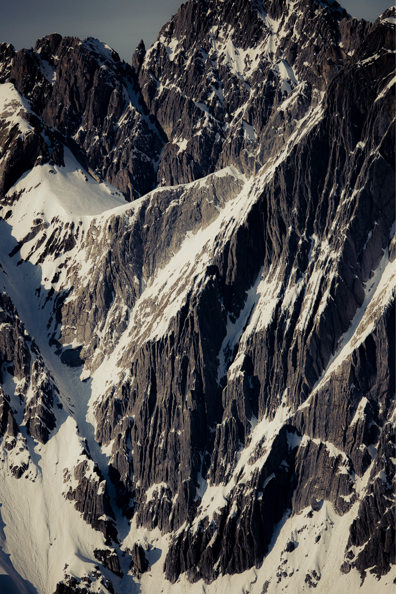 Choosing your line on snowboard with Victor Daviet